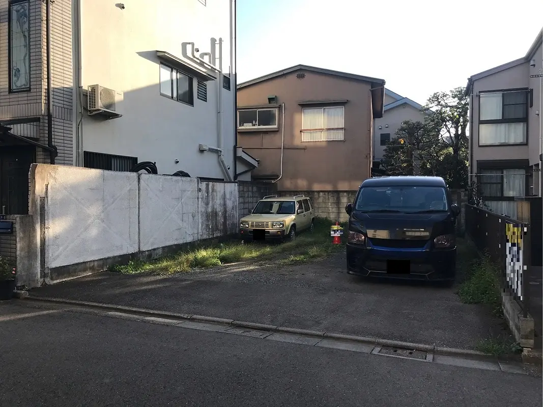 板橋区中丸町　月極駐車場